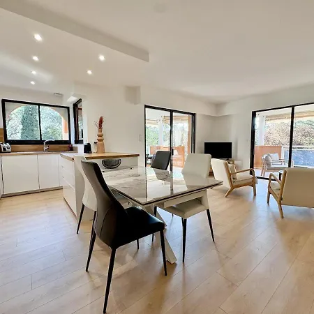 T3 Moderne, Piscine, Parking, Vue Golf, Commerces A Proximite Apartment