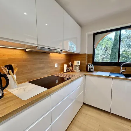 T3 Moderne, Piscine, Parking, Vue Golf, Commerces A Proximite Lejlighed *