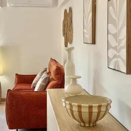T3 Moderne, Piscine, Parking, Vue Golf, Commerces A Proximite *