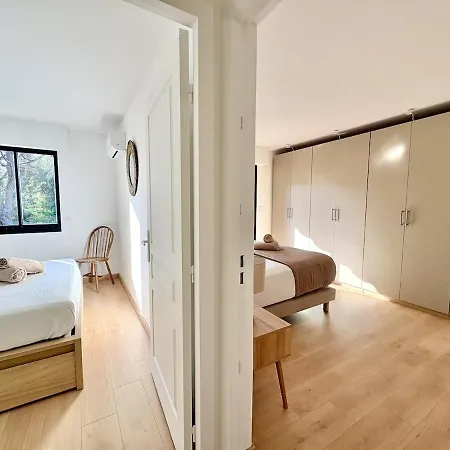 T3 Moderne, Piscine, Parking, Vue Golf, Commerces A Proximite *